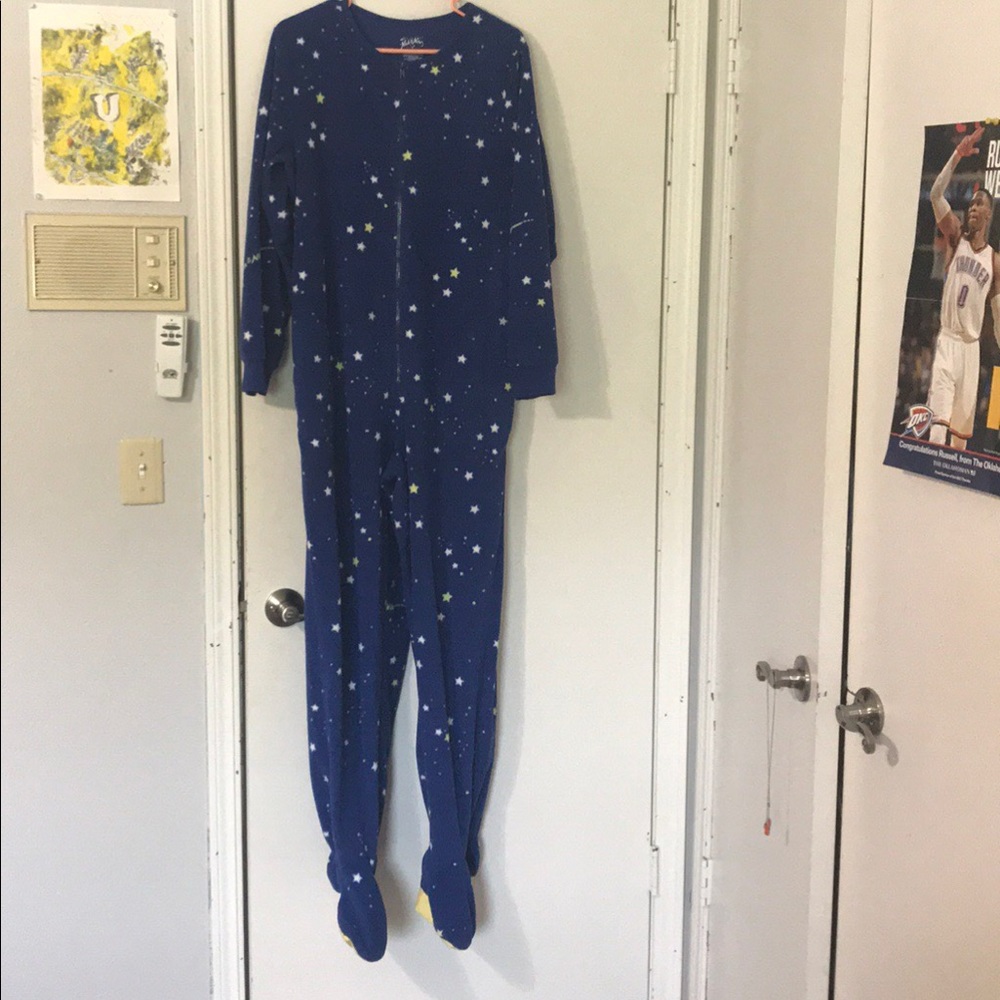 NICK & NORA adult sleepwear onesie